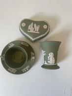 Wedgewood Jasperware groen op, Antiek en Kunst, Antiek | Keramiek en Aardewerk, Ophalen