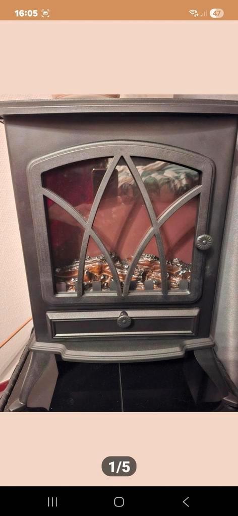 Elektrische sfeerkachel nooit gebruikt.
55 cm hoog 38 cm bre, Huis en Inrichting, Haarden, Zo goed als nieuw, Elektrische haard