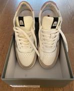 Sneakers Maruti maat 39 - Zo goed als nieuw!, Wit, Ophalen of Verzenden, Maruti, Sneakers of Gympen