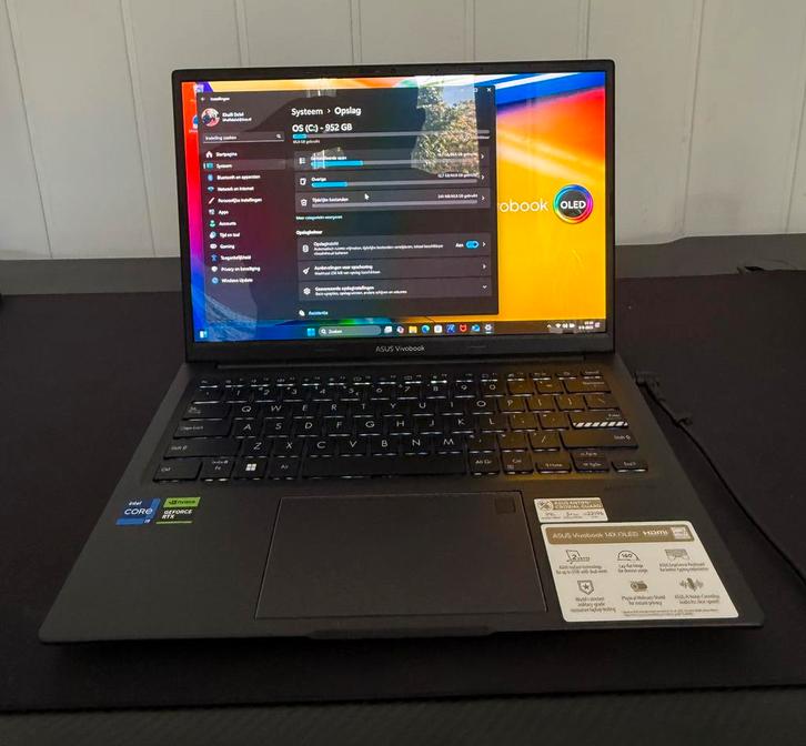Asus Vivobook, Computers en Software, Windows Laptops, Zo goed als nieuw, 14 inch, SSD, Onbekend, Qwerty, Met videokaart, Ophalen of Verzenden