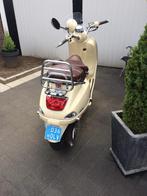 Mooie LX50 Vespa scooter met weinig km ( 7680 ) van 2010, Maximaal 25 km/u, Vespa LX, Gebruikt, Ophalen