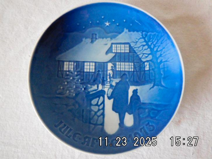 B&G Denmark Jule After 1973 Christmas Plate “Christmas In Gr, Verzamelen, Retro, Huis en Inrichting, Ophalen of Verzenden