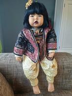 Prachtige Aziatische Pop - Uniek!, Kinderen en Baby's, Speelgoed | Poppen, Ophalen of Verzenden, Zo goed als nieuw, Overige typen