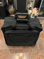 Tumi Alpha rolkoffer, 30 cm of meer, Zwart, Ophalen of Verzenden, Zo goed als nieuw