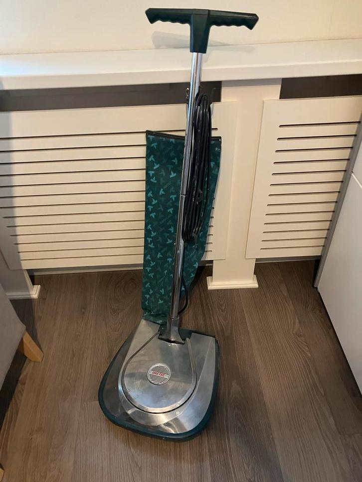 Houten Vloer Boenmachine 220V + Schijven, Huis en Inrichting, Schoonmaakartikelen, Overige typen, Ophalen