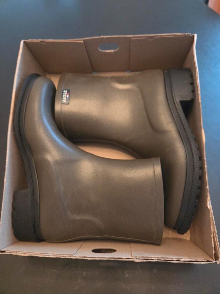 Halfhoge regenlaars AIGLE FULFEEL MID NORI R1135.4 maat 42, Sport en Fitness, Bergsport en Wandelen, Zo goed als nieuw, Schoenen