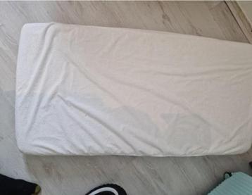 Ladikant matras+dekbed beschikbaar voor biedingen