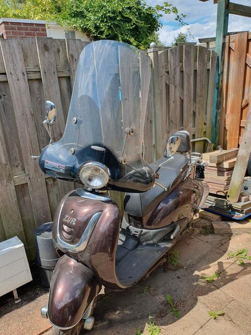 IVA Scooter - Goed Onderhouden, Fietsen en Brommers, Scooters | Yamaha, Gebruikt, Overige modellen, Maximaal 45 km/u, Benzine