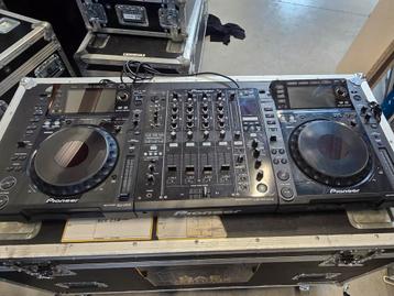 Pioneer CDJ2000 + DJM900NXS Topstaat beschikbaar voor biedingen