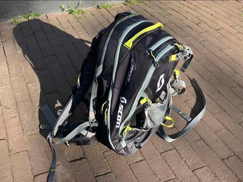 Tourski backpack with avalanche airbag - Merk Scott, Sport en Fitness, Skiën en Langlaufen, Zo goed als nieuw, Overige typen, Skiën