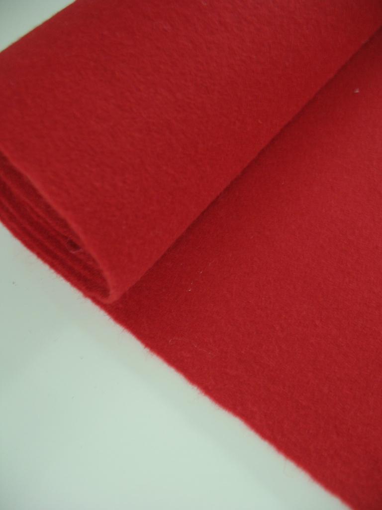 STOF VOOR DESIGN: Kvadrat Divina felrode meubelstof, Hobby en Vrije tijd, Stoffen en Lappen, Wol, 120 cm of meer, Nieuw, Ophalen of Verzenden