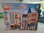 Lego 10255 - Gebouwenset, Ophalen of Verzenden, Zo goed als nieuw
