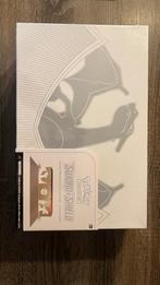 Charizard UPC, Hobby en Vrije tijd, Verzamelkaartspellen | Pokémon, Ophalen of Verzenden, Nieuw, Losse kaart