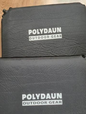 Polydaun slaapmatten (zelfopblaasbaar) uitgerold opgeslagen! beschikbaar voor biedingen