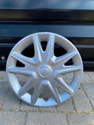1 originele Ford fiesta wieldop 15” inch beschikbaar voor biedingen