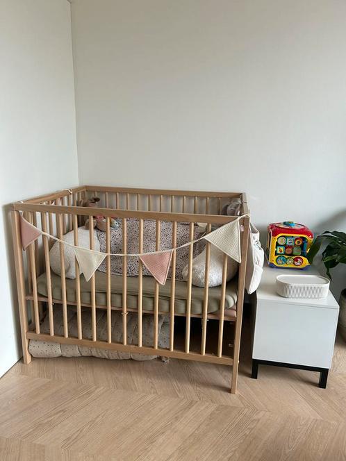 Prenatal box met ronde spijlen, Kinderen en Baby's, Boxen, Zo goed als nieuw, Ophalen