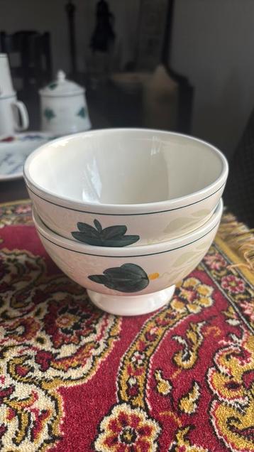 2 kommen groen boerenbond beschikbaar voor biedingen