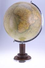 Grote antieke globe met chromen meridiaan, Columbus, 1920, Ophalen of Verzenden