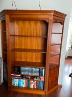 Heldense boekenkast van taxushout, Huis en Inrichting, Met deur(en), Overige materialen, 25 tot 50 cm, Gebruikt