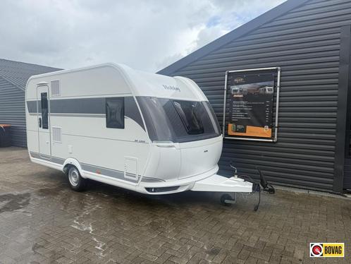 Hobby De Luxe 400 SFE 2025 met zwarw as, Caravans en Kamperen, Caravans, Bedrijf, tot en met 3, 1000 - 1250 kg, Standaardzit, Hobby