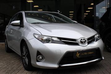 Toyota Auris 1.3 Aspiration BJ.2015 Navi & 114.441Km! beschikbaar voor biedingen