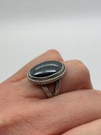B448 Prachtige zilveren hematiet ring maat 18, Sieraden, Tassen en Uiterlijk, Ringen, 18 tot 19, Ophalen of Verzenden, X, Met edelsteen