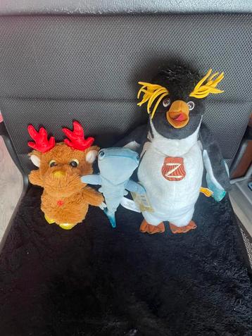 Nog 3 gloednieuwe Knuffels met label; Rendier -Haai -Pinguin beschikbaar voor biedingen