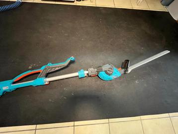 Gardena heggenschaar 220v telescopisch beschikbaar voor biedingen