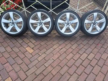 Zeer nette mercedes velgen  18 inch  5x112 zomerbanden beschikbaar voor biedingen