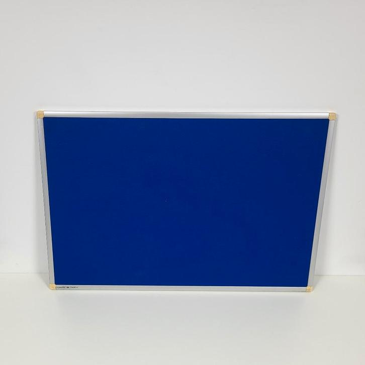 Prikbord 60  90 cm - Blauw, Huis en Inrichting, Woonaccessoires | Memoborden, Gebruikt, Prikbord, Ophalen