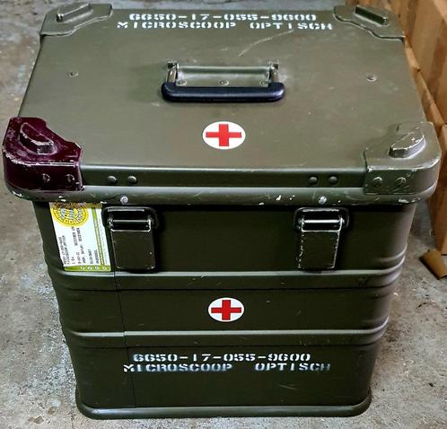 TOP!! Zeldzame KL Zarges Olympus Microscoop Kist 42x32x43cm, Verzamelen, Militaria | Algemeen, Landmacht, Overige typen, Nederland