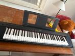Yamaha Piaggero NP-12 keyboard – paar gebruikssporen, Muziek en Instrumenten, Piano's, Ophalen, Zo goed als nieuw, Zwart