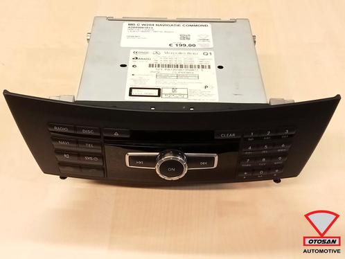 Mercedes C Klasse W204 Navigatie Commond A2049001813, Auto-onderdelen, Elektronica en Kabels, Mercedes-Benz, Gebruikt, Ophalen of Verzenden