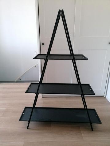 Plantenstandaard zwart (nieuw) beschikbaar voor biedingen