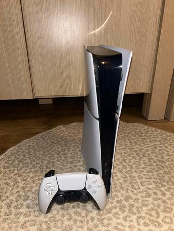 PS5 Slim Digital & Disc - 1TB, Controller, Nette Staat beschikbaar voor biedingen