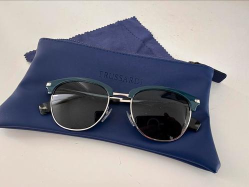Trussardi designer zonnebril geheel nieuw!, Sieraden, Tassen en Uiterlijk, Zonnebrillen en Brillen | Heren, Zo goed als nieuw