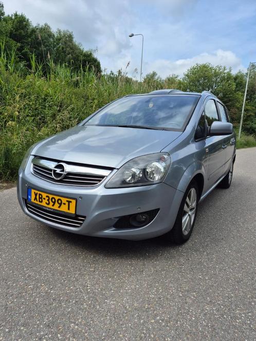 Opel Zafira 1.8 103KW 2011 Grijs, Auto's, Opel, Particulier, Zafira, ABS, Airbags, Airconditioning, Centrale vergrendeling, Elektrische buitenspiegels