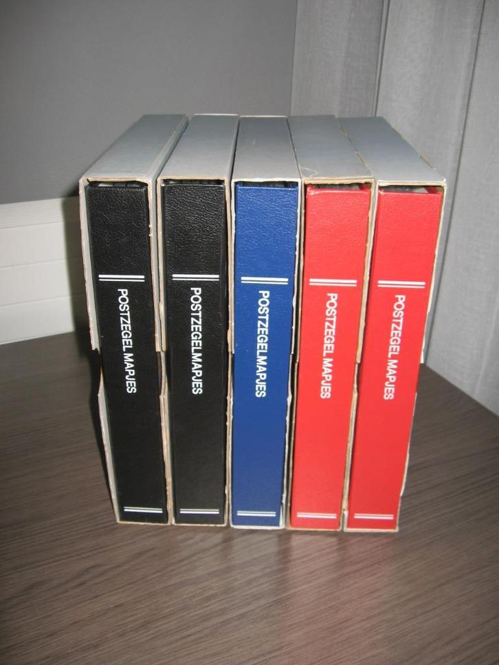 5 Importa albums voor postzegelmapjes., Postzegels en Munten, Postzegels | Toebehoren, Verzamelalbum, Verzenden