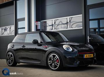 Mini Cooper S 2.0 John Cooper Works 232PK | KUIPSTOELEN | UN beschikbaar voor biedingen
