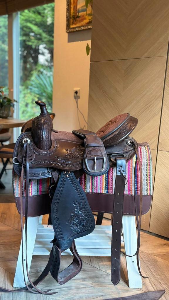Oakley western zadel, Dieren en Toebehoren, Paarden en Pony's | Zadels, Zo goed als nieuw, Western, Ophalen