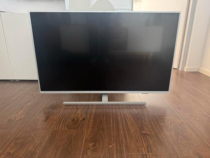 Philips The One 43" 4K TV, Audio, Tv en Foto, Televisies, Gebruikt, LED, 80 tot 100 cm, 4k (UHD), Philips, 50 Hz, Smart TV, Ophalen