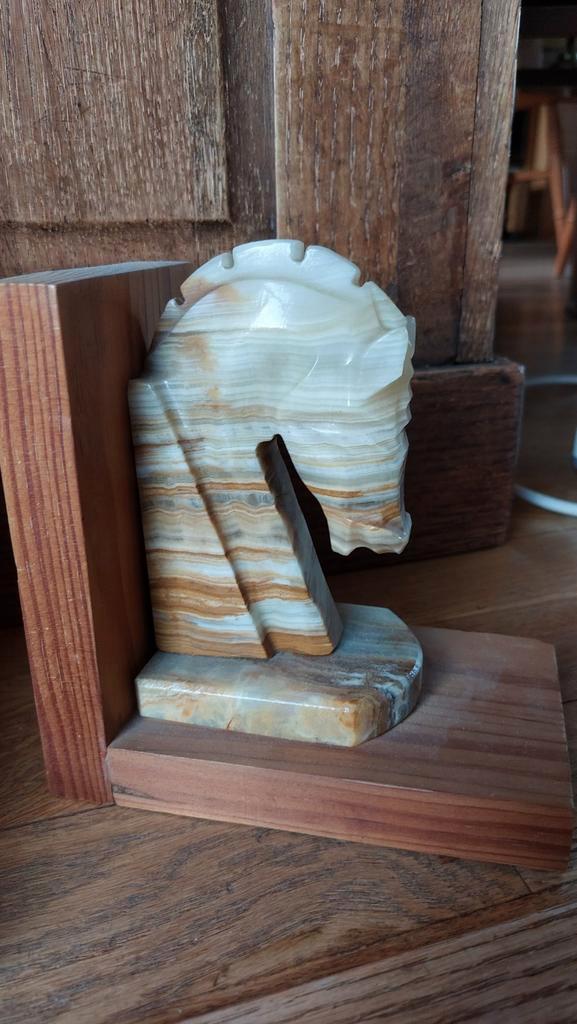 Onyx Marmer Boekensteun - Paardenhoofd, Huis en Inrichting, Woonaccessoires | Overige, Ophalen of Verzenden