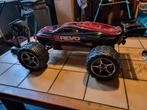 Traxxas e revo 1 in nieuwstaat, Hobby en Vrije tijd, Modelbouw | Radiografisch | Auto's, Elektro, Auto offroad, Ophalen of Verzenden