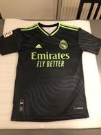 Real Madrid Voetbaltenue/m:M, Shirt, Ophalen of Verzenden