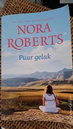 NORA ROBERTS: PUUR GELUK, Ophalen of Verzenden, Zo goed als nieuw, Nora Roberts