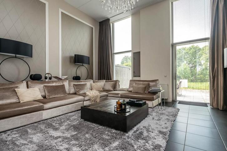 Linteloo Aulia salontafel bruin hout tafel bijzettafel groot, Huis en Inrichting, Tafels | Salontafels, Zo goed als nieuw, Minder dan 50 cm