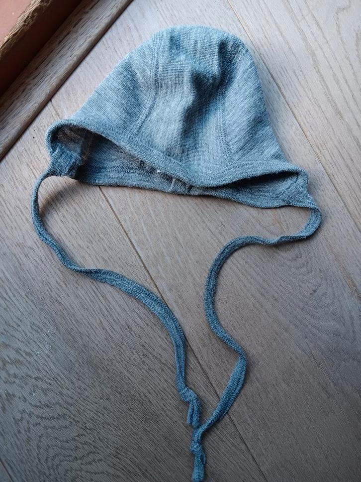 NEW Vigga baby mutsje merinoswool grey, Kinderen en Baby's, Babykleding | Mutsen, Sjaals en Wanten, Nieuw, Muts, Jongetje of Meisje