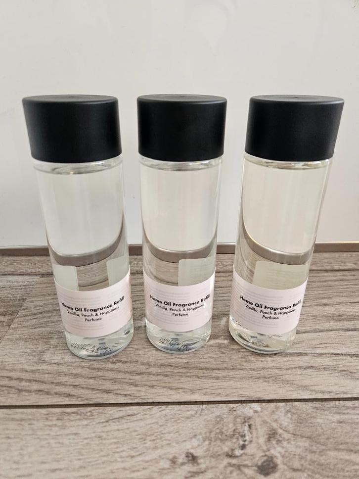 NIEUW 3 flessen navulling geurstokjes JANZEN vanilla peach, Huis en Inrichting, Woonaccessoires | Overige, Nieuw, Ophalen of Verzenden