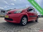 Toyota Aygo 1.0-12V/NEW KOPPELING/PANO-DAK/NAP/, Voorwielaandrijving, Gebruikt, 4 stoelen, 68 pk