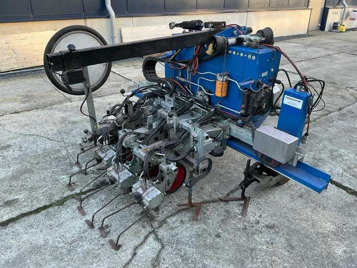 2015 Robovator MEK 6ROW 5 Rijig in-ROW camera schoffel, Zakelijke goederen, Agrarisch | Werktuigen, Overige, Gewasbescherming en Bemesting